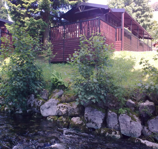 Riverside Lodge2