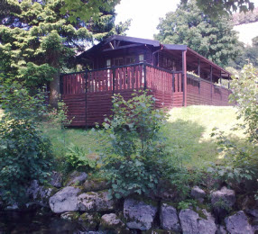 Riverside Lodge